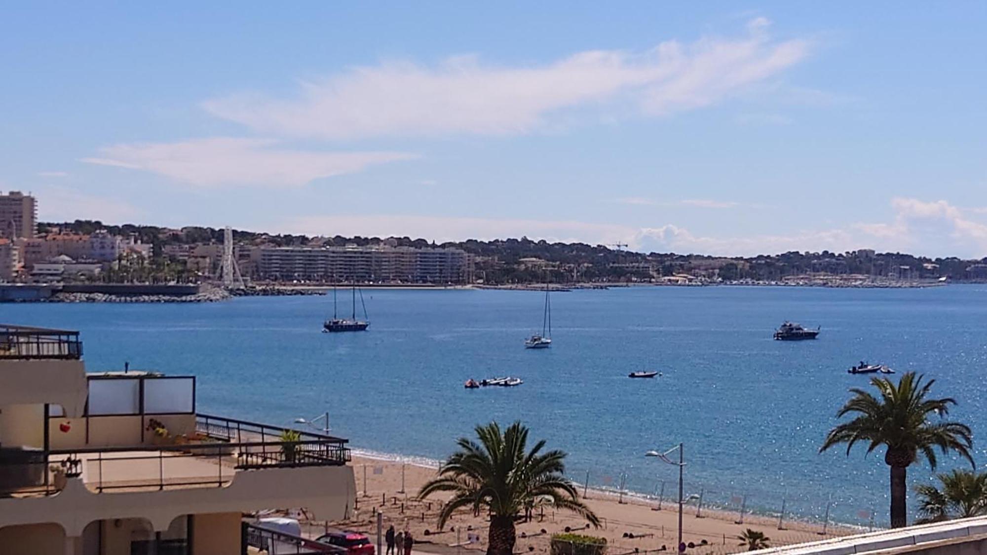 Appartement Vue Mer 80M2 Fréjus Esterno foto